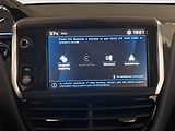 Peugeot 2008 (2018) 1.2 PureTech, Automat - náhled 18