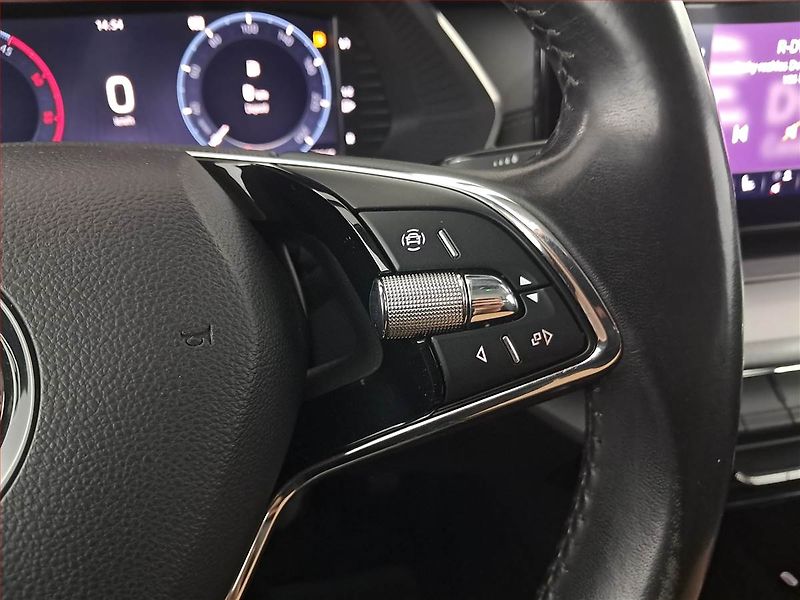 Škoda Octavia (2022) Ambition 2.0 TDI, ČR,1.maj - fotka 16 z 18