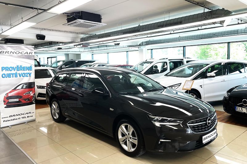 Opel Insignia ST 2,0CDTi 128kW 4X4, ČR - fotografie inzerátu