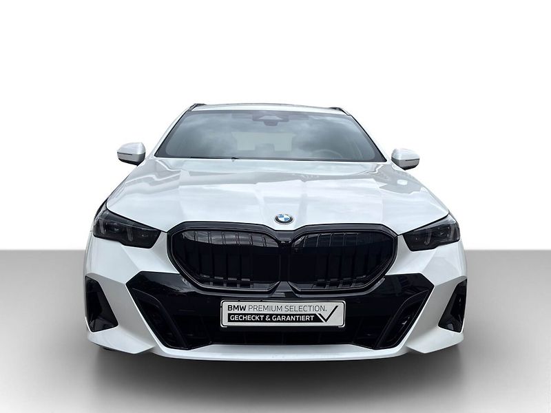BMW Řada 5 520d xDrive M-Sport Pro Venti - fotka 2 z 12
