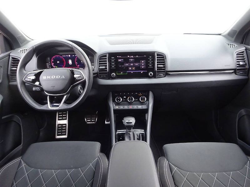 Škoda Karoq (2025) 2,0TDi /110kW  DSG Sportline - fotka 5 z 27
