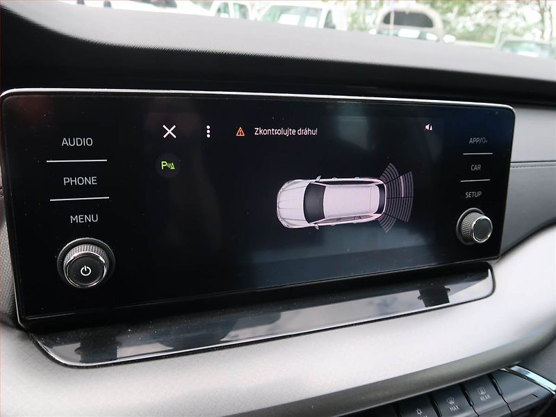 Škoda Octavia (2022) Ambition 2.0 TDI, ČR,1.maj - fotka 17 z 21