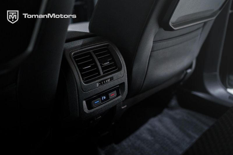 Volkswagen Touran (2022) 1.5 TSI Comfort line - fotka 21 z 22