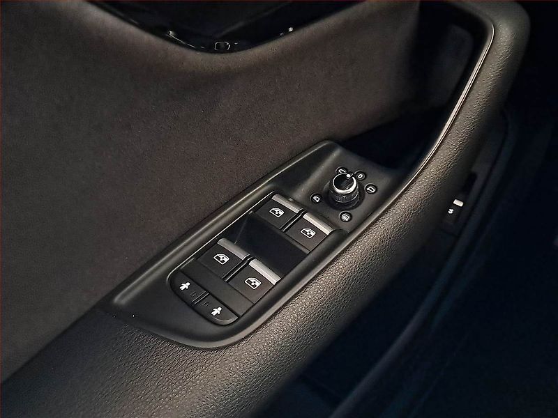 Audi Q7 (2018) S-Line 3.0 TDI - fotka 22 z 25