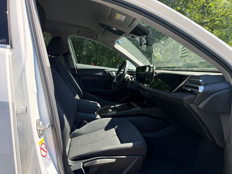 Audi A5 (2025) S-Line 2.0 TDI / 150 kW - fotka 30 z 31