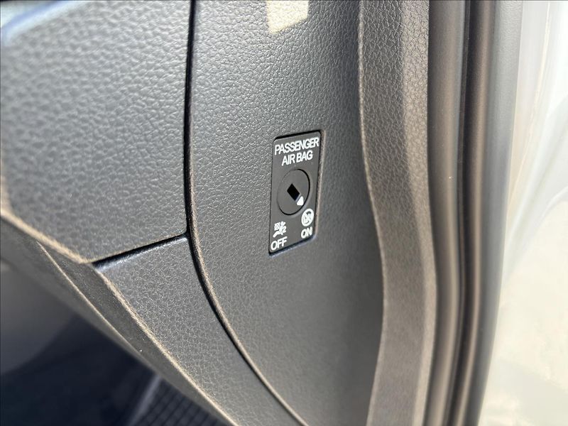 Ford Tourneo Connect 2,0 EcoBlue 90kW Titanium L2 - fotka 22 z 50