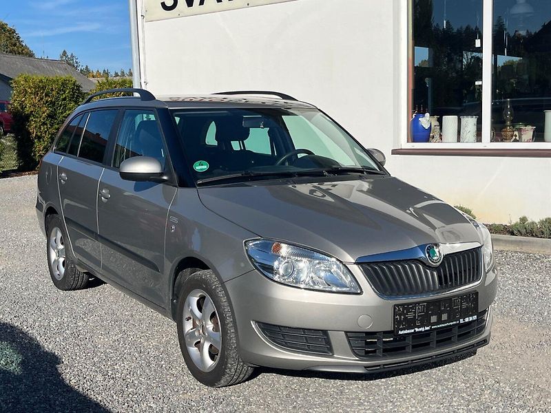 Škoda Fabia (2012) 1.4 16 V - fotka 1 z 22