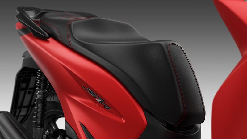 Honda SH 150i (2026) Sporty Smart box - fotka 5 z 8