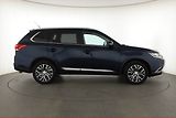 Mitsubishi Outlander (2017) 2.2 DI-D, 7 míst, Tempomat - náhled 6