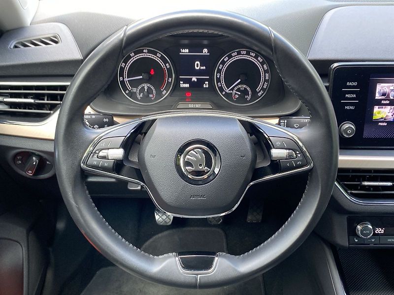Škoda Scala (2022) 1.5 TSI Style - fotka 6 z 34