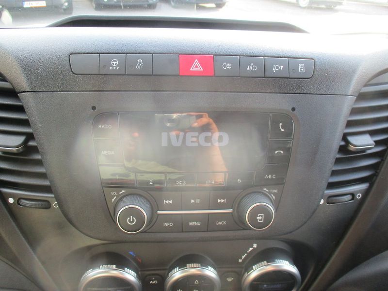 Iveco Daily 72C18, HC, 15 palet - fotka 17 z 35