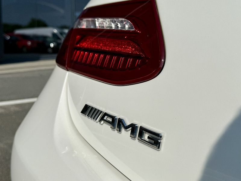 Mercedes-Benz Třídy E (2020) 53 AMG 4MATIC+ kupé - fotka 12 z 58