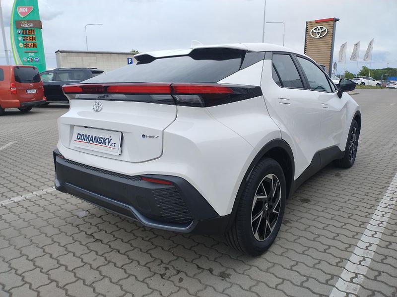 Toyota C-HR (2026) 1.8 FHEV COMFORT BUSINESS+ - fotka 5 z 13