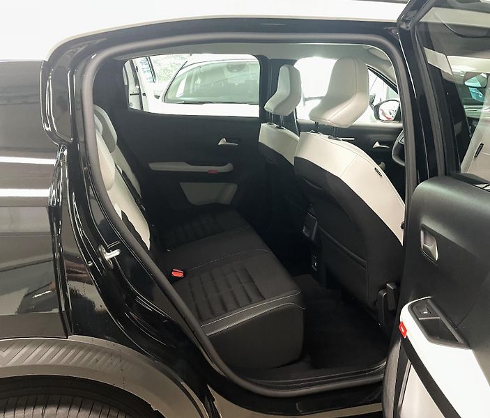 Citroën C3 Aircross (2026) MAX Hybrid 145k Aut Paket Zima - fotka 13 z 24