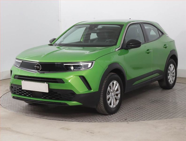Opel Mokka (2022) Electric 50 kWh, SoH 97% - fotka 2 z 18