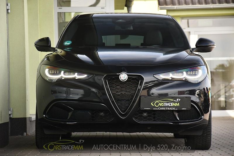 Alfa Romeo Stelvio 2.2 Diesel 16V Veloce TAŽNÉ - fotka 8 z 52