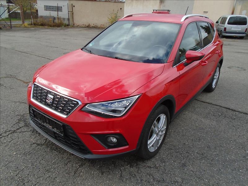 Seat Arona 1,0   1.0.TSI - fotka 8 z 29