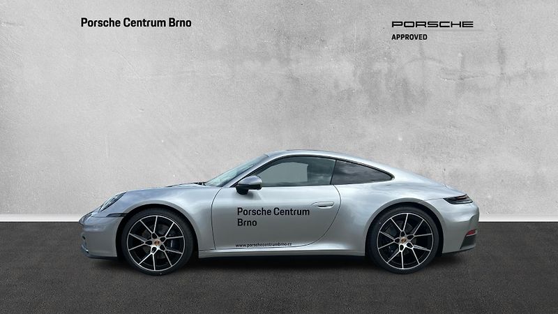 Porsche 911 (2026) Carrera - fotka 2 z 29