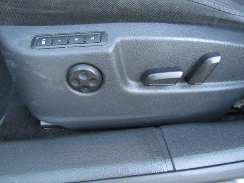 Škoda Superb (2011) 2.0 TDI 103kW  BEZ KOROZE - fotka 20 z 41