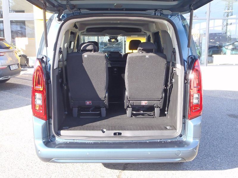 Opel Combo Elegance Plus XL - fotka 28 z 29
