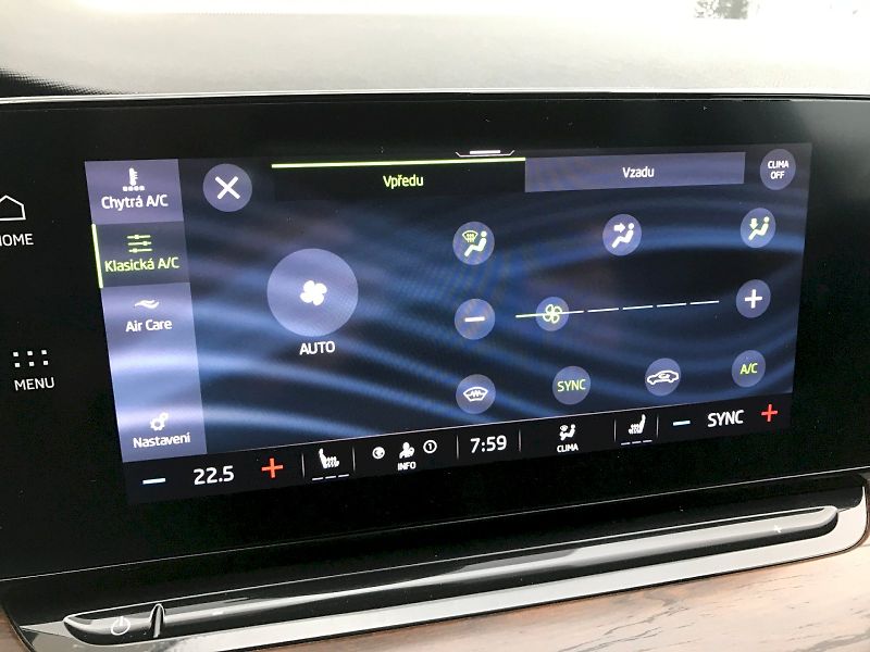 Škoda Octavia (2022) COM SCO TD 110/2.0 A7F - fotka 27 z 29