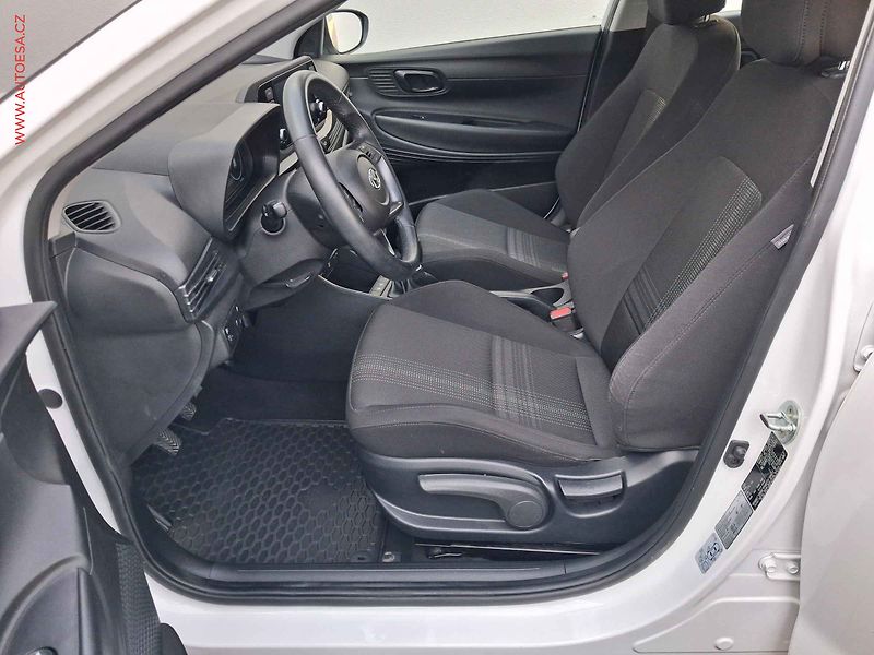 Hyundai Bayon (2023) 1.0 T-GDi, 1.maj,ČR, Smart - fotka 9 z 17