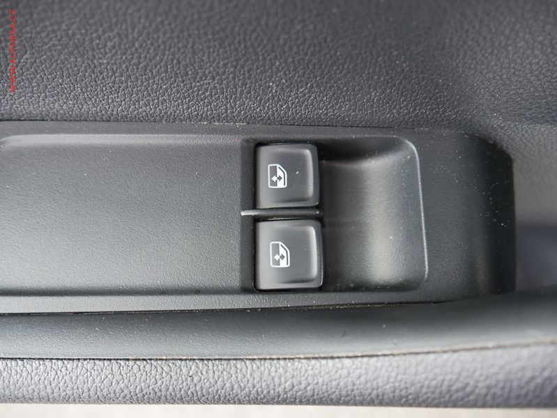 Škoda Fabia (2019) 1.0i, ČR, Active - fotka 12 z 16