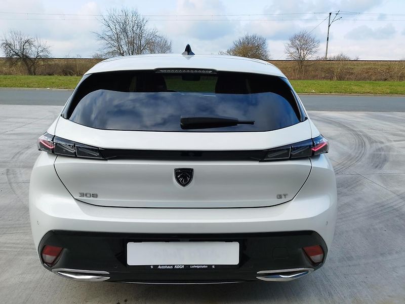 Peugeot 308 GT,PURE TECH 1.2i,96KW, 6900KM - fotka 5 z 36