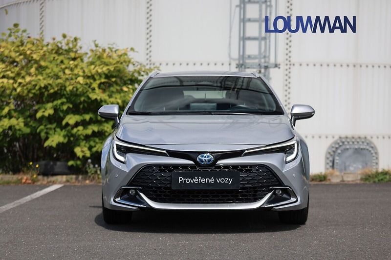 Toyota Corolla 1.8 HEV CVT Style - fotka 4 z 27