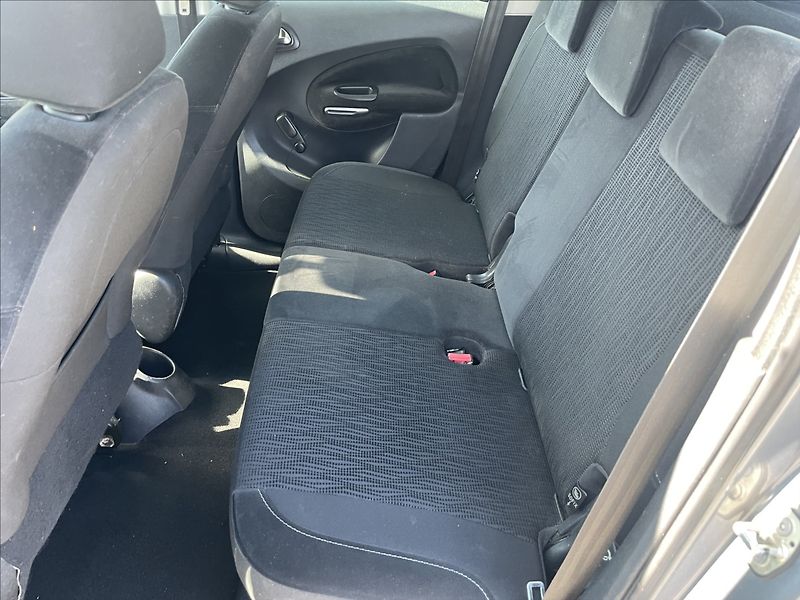 Citroën C3 Picasso 1,6 HDi 68kw Klima Euro5 po ST - fotka 8 z 25