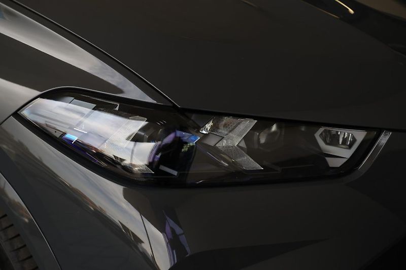 BMW X5 xDrive40d - fotka 17 z 18