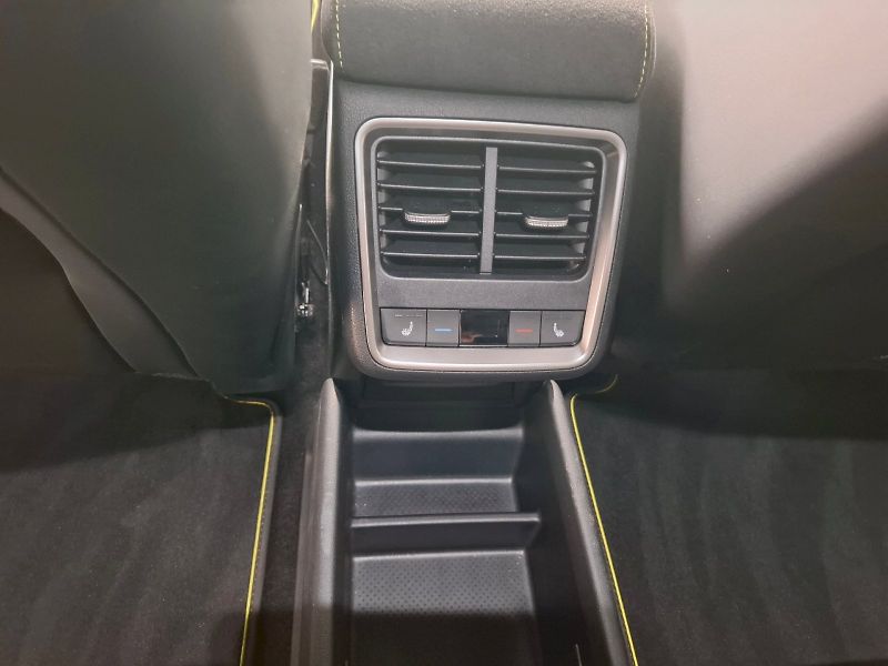 Škoda Elroq (2025) 84 KWH RS 250 KW 4X4 - fotka 13 z 37