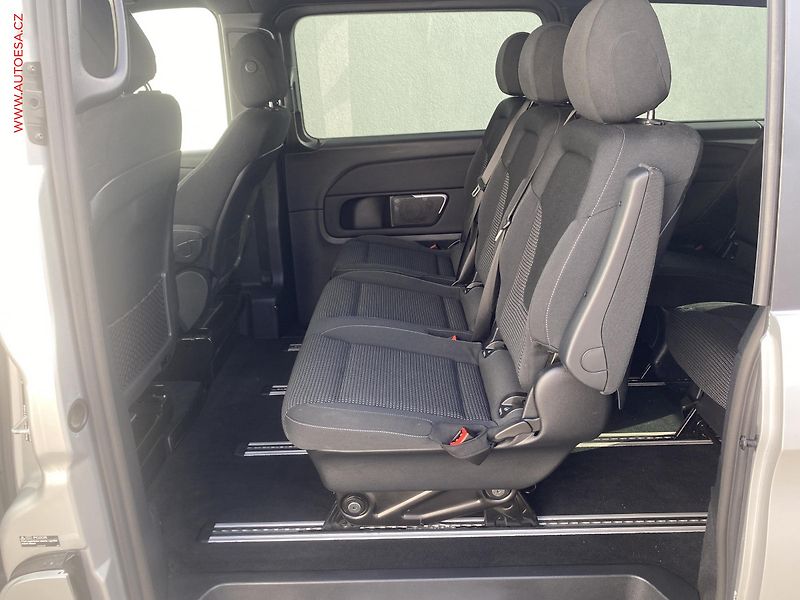 Mercedes-Benz Třídy V (2022) 2.0CDi V300 7míst, ČR, AT - fotka 10 z 23