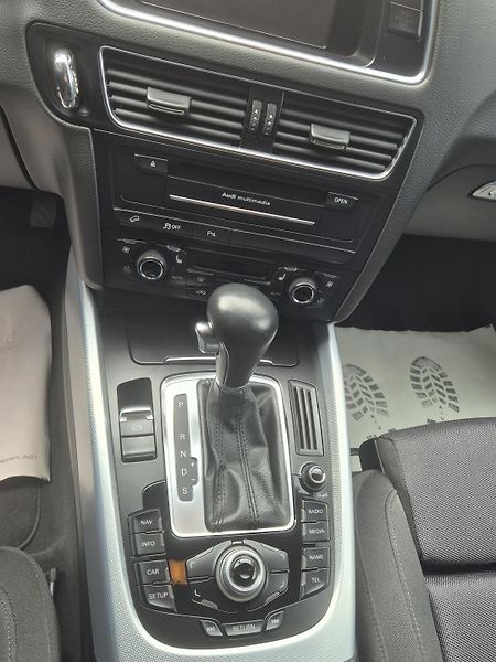 Audi Q5 (2013) - fotka 13 z 22