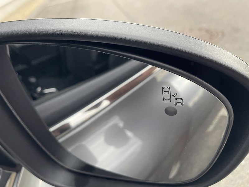 Renault Arkana (2022) TECHNO 1,3TCe 140k EDC - fotka 26 z 27