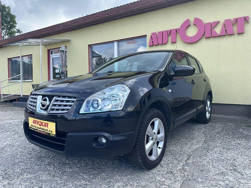 Nissan Qashqai (2009) 1.5dCi Tempomat/1MAJ/78kW - fotka 7 z 25