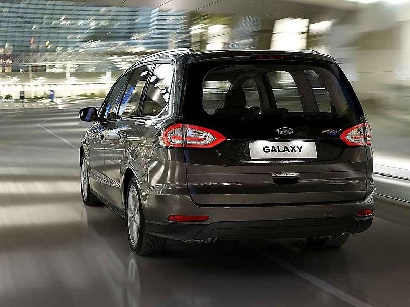 Ford Galaxy.