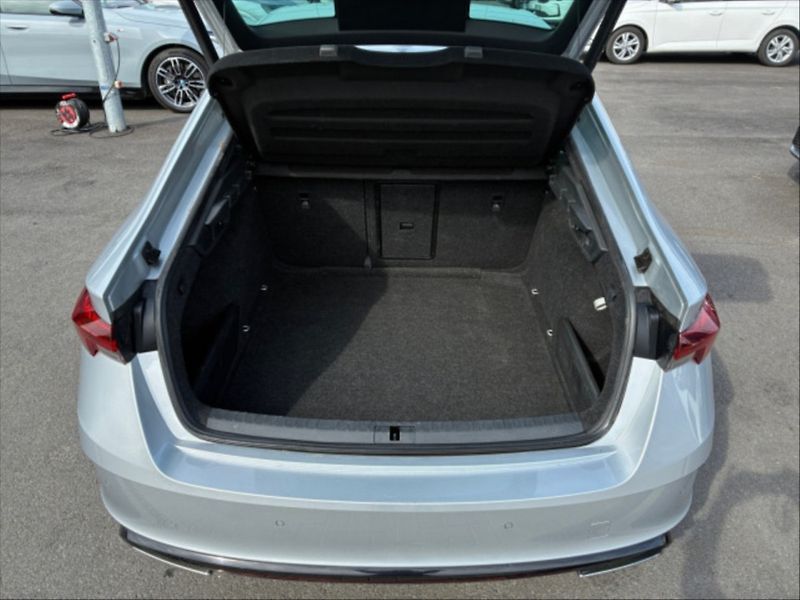 Škoda Octavia 2,0 TSI 180 RS - fotka 10 z 10