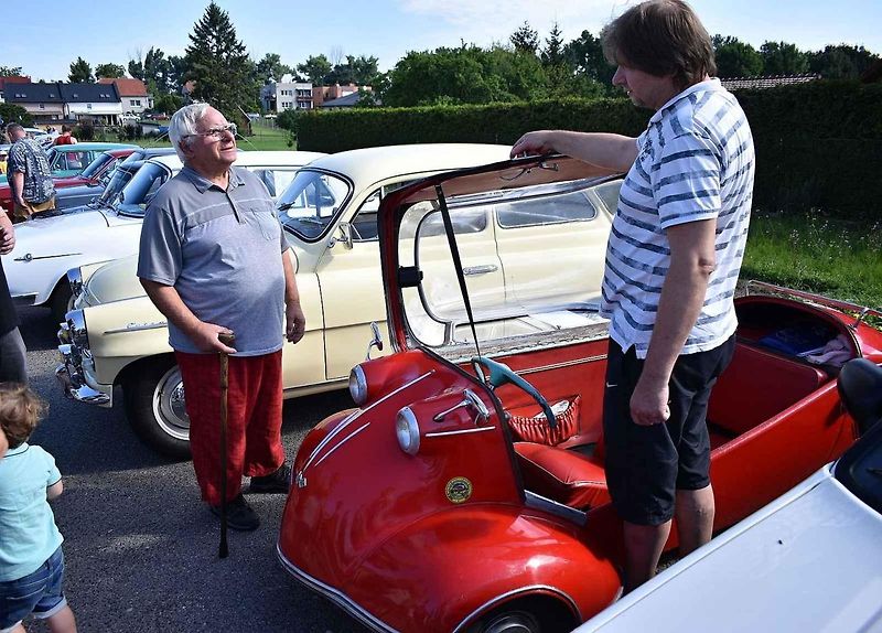 Již 18. ročník Veterán Rallye z lázní do lázní s podtitulem na pohodu, odstartovala v neděli ráno ze Skalky. 13.8. 2023
