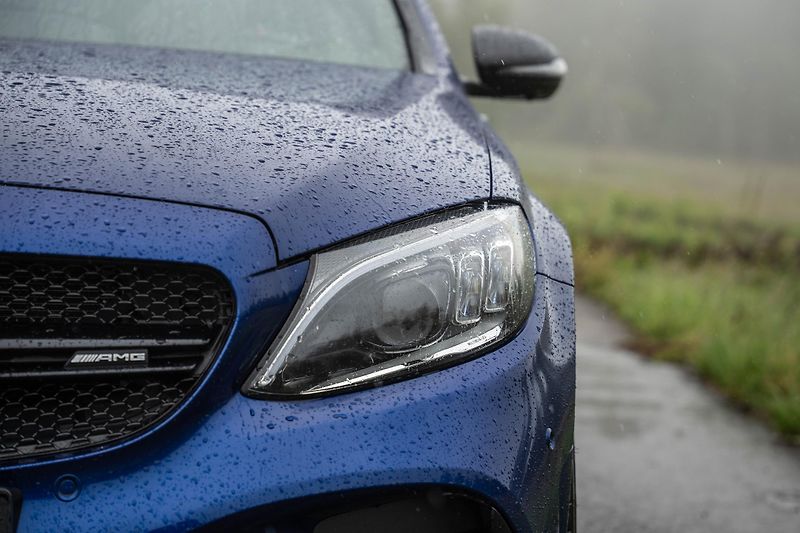 Mercedes-Benz Třídy C (2019) 43 AMG Night packet, Burmester - fotka 14 z 36
