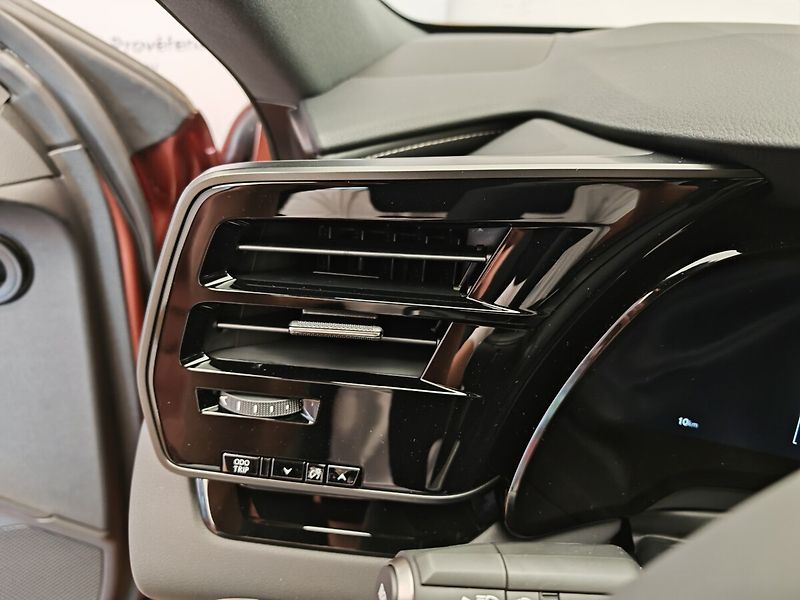 Lexus RX 450H+ Comfort Plus - fotka 31 z 45