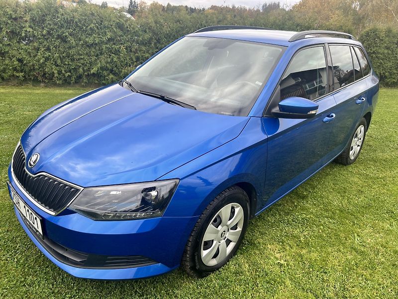 Škoda Fabia 1.4TDI 66KW,DSG,FRONT ASSIST - fotka 3 z 46