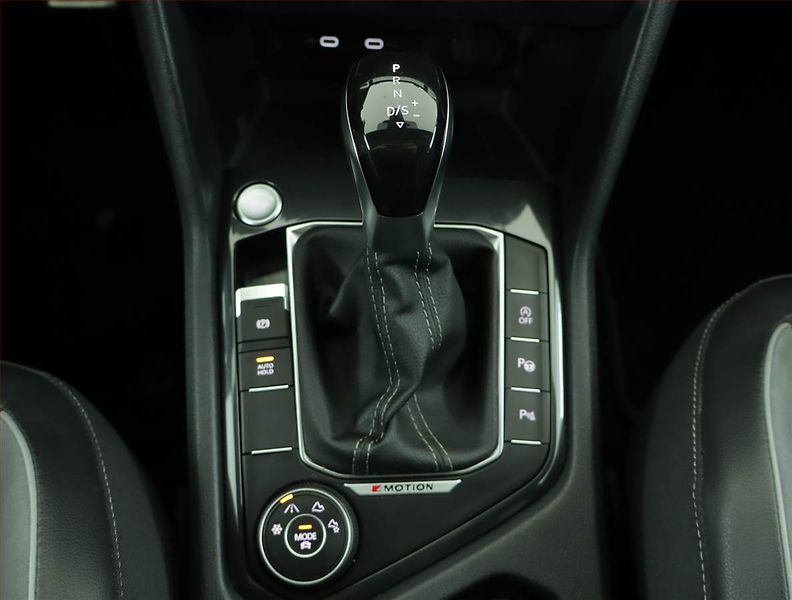 Volkswagen Tiguan Allspace (2022) R-Line 2.0 TSI - fotka 13 z 18