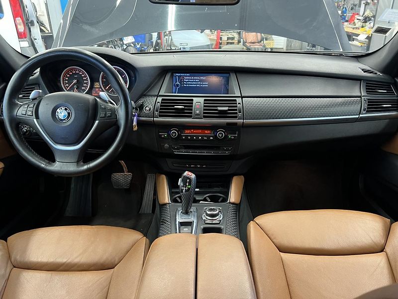 BMW X6 40D 3.0D xDrive 225 kW - fotka 10 z 22