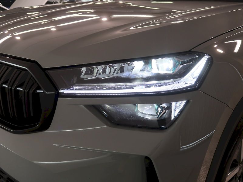 Škoda Kodiaq (2026) SPORTLINE 2.0TDI 142KW 4x4 DSG - fotka 10 z 49