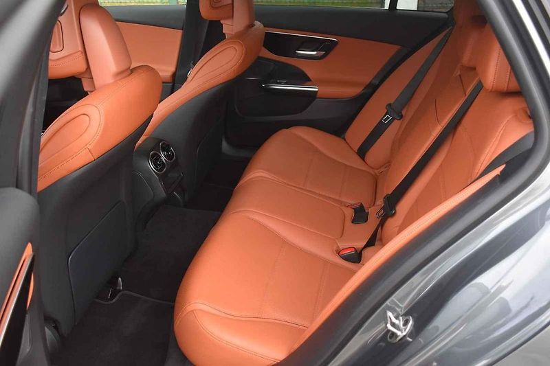 Mercedes C All Terrain je dobré auto pro trávení volného času
