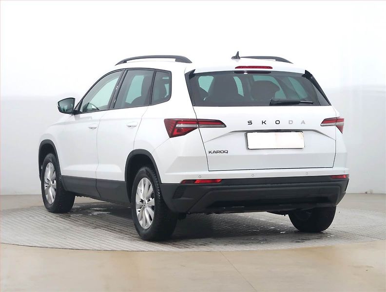 Škoda Karoq (2024) Fresh 1.5 TSI - fotka 4 z 21