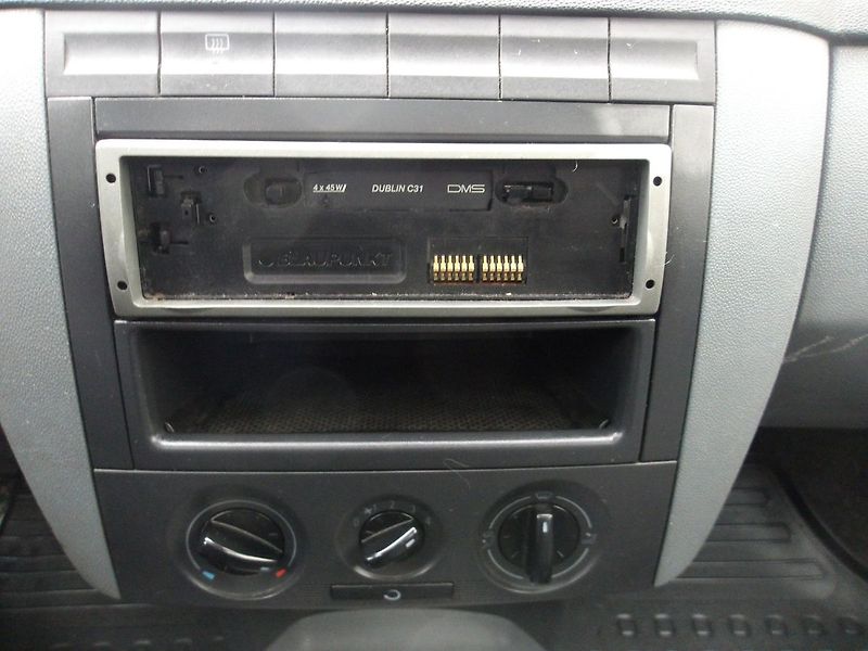 Škoda Fabia 1,2i 2xKOLA Nové v ČR!STK03/28 - fotka 19 z 28