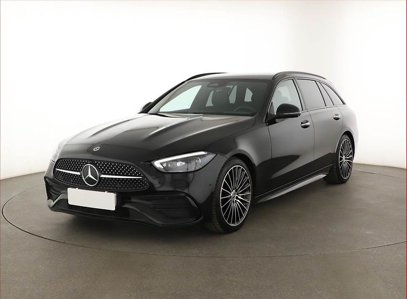 Mercedes-Benz Třídy C (2023) C 300 4MATIC - fotka 2 z 27