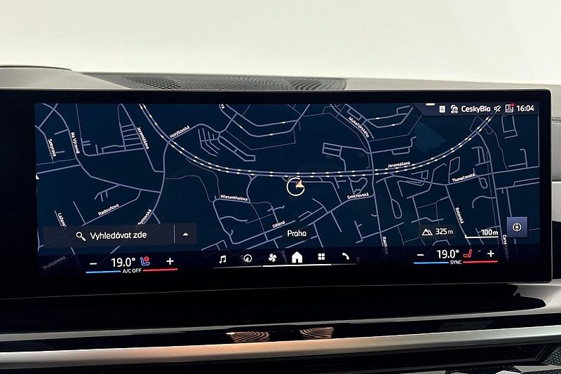 BMW X6 xDrive40d - fotka 21 z 28